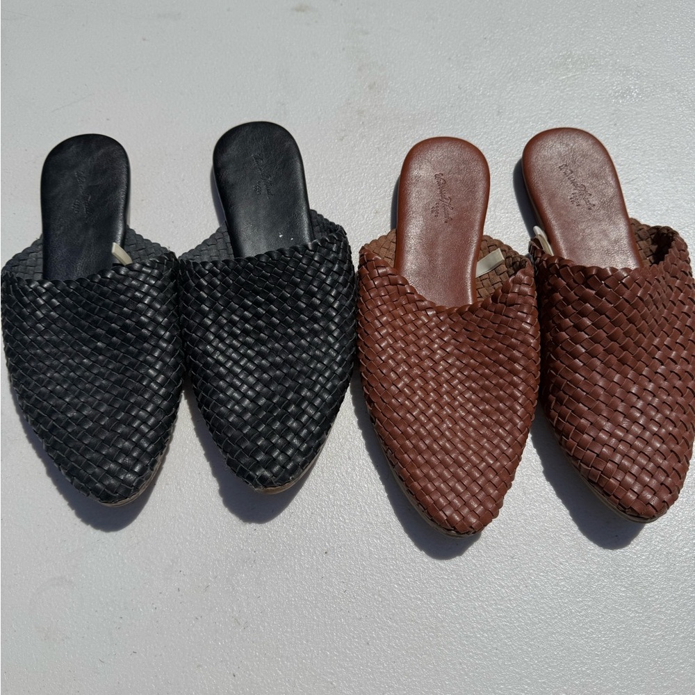 Universal Thread Woven Black and Brown Slip-On Mules Set